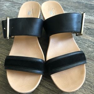 Cute, comfy sandals!